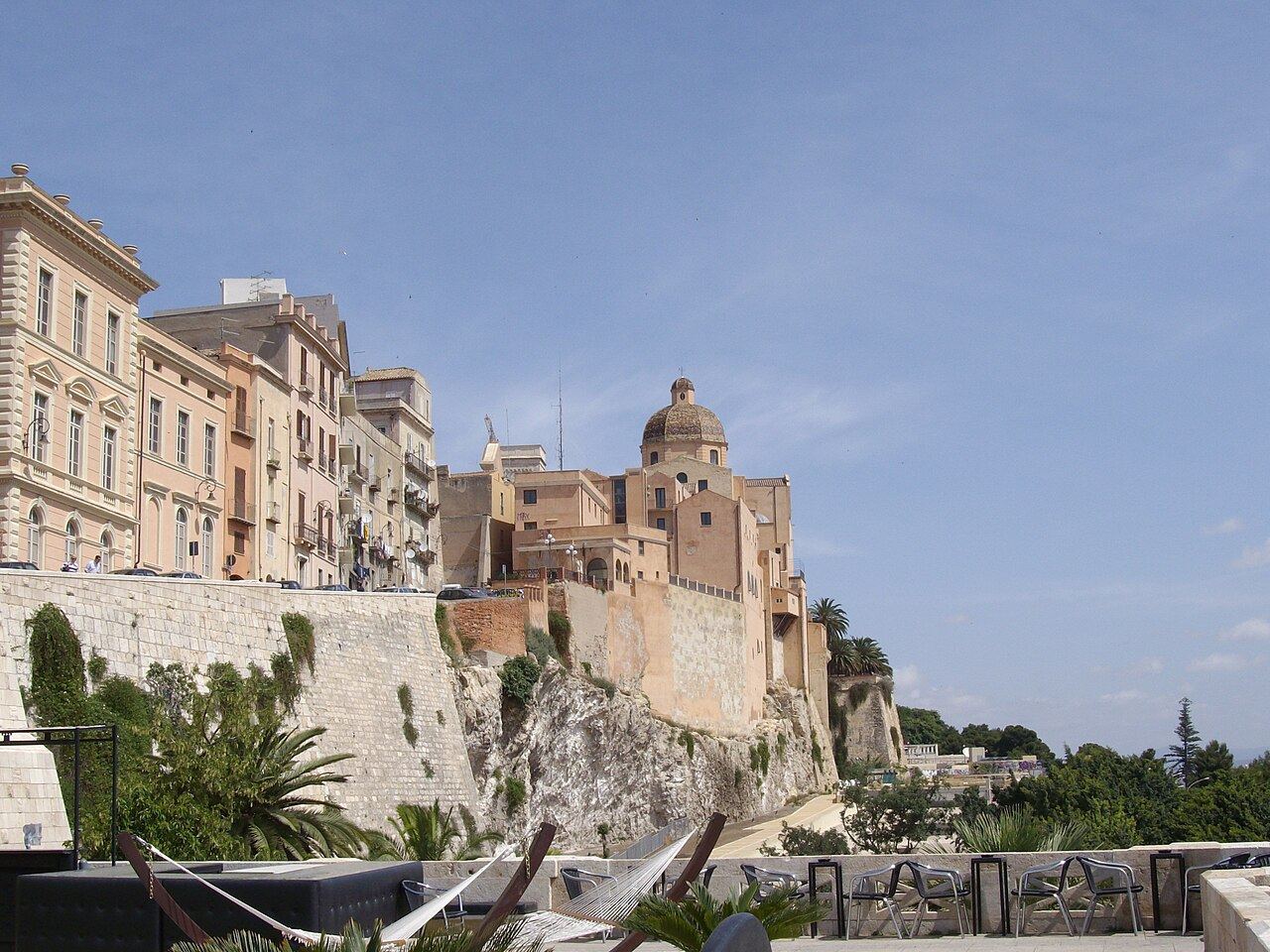 Torre dell'Elefante e Castello